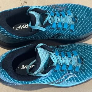 Saucony Canyon TR trail running shoes Women’s size 8